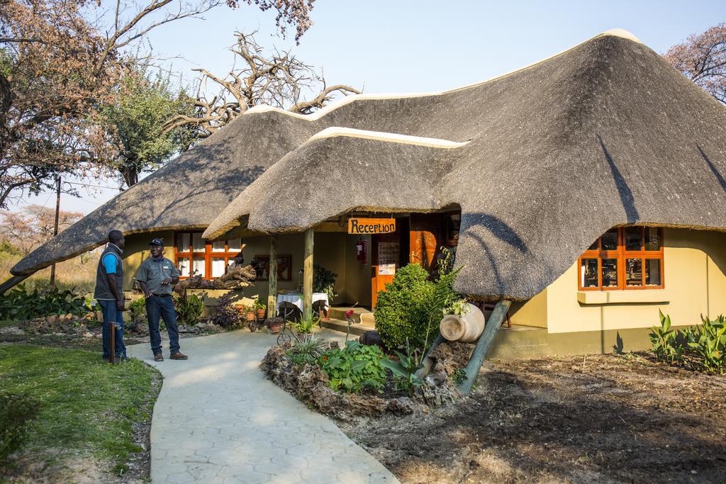 Gondwana Hakusembe River Lodge 룬두 외부 사진