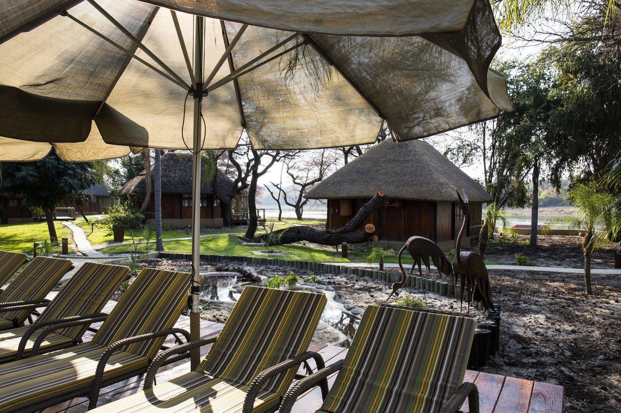 Gondwana Hakusembe River Lodge 룬두 외부 사진